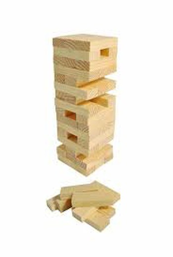 Turmspiel aus Holz