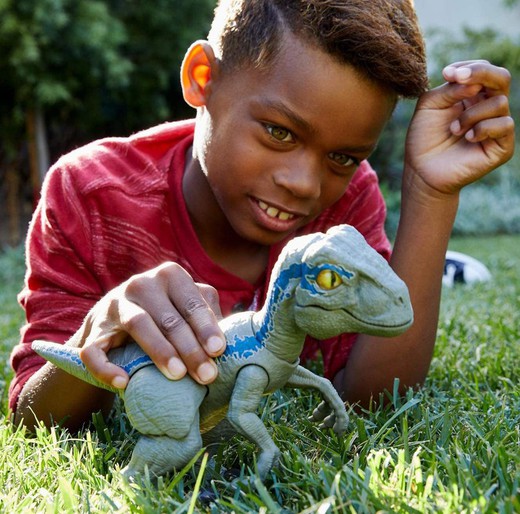 Jurassic World Baby Blue Dino Velociraptor — Juguetesland