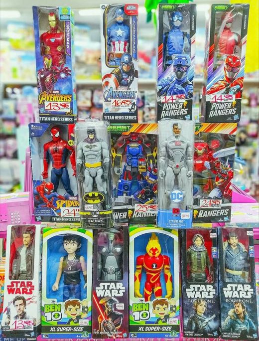 Muñecos y figuras de acción