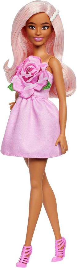 Poupée Barbie vêtue de rose