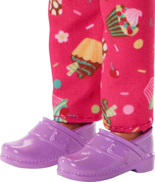 Barbie, tu peux devenir pâtissière