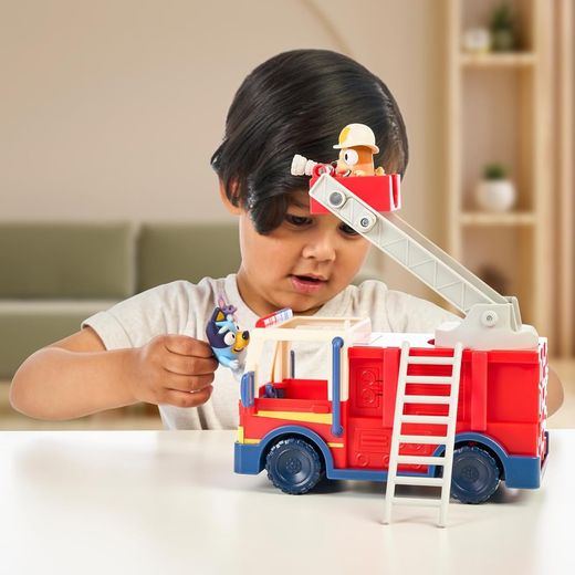 Caminhão de bombeiros azul