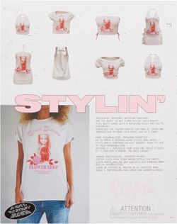 Bratz Stylin Yasmin Fashion Doll con Camiseta