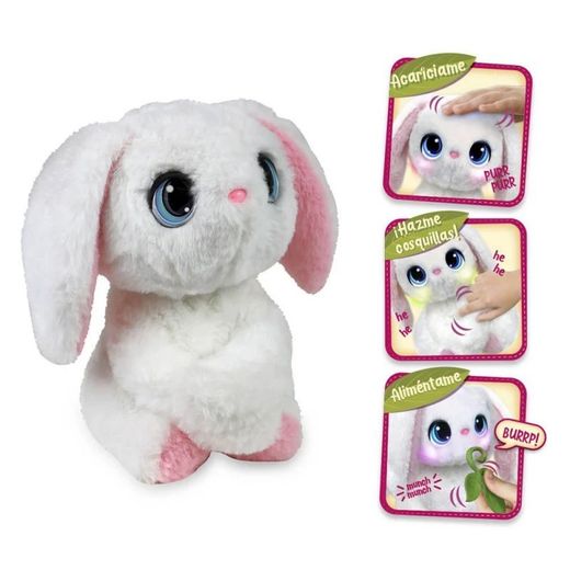 Coniglio che coccola il papavero