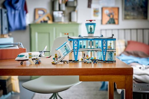 Лего Сити - Аэропорт с самолётом