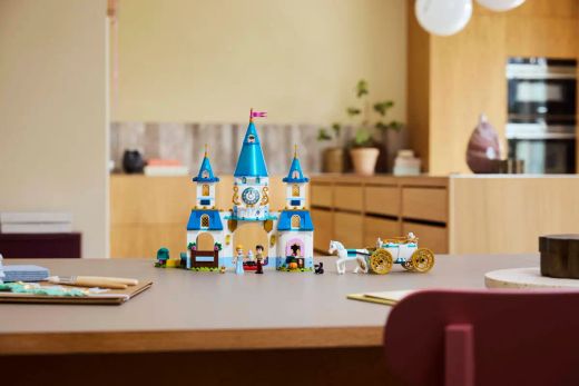 Lego Disney - Замок и карета Золушки - 43275