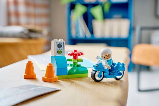 Lego Duplo - Blue Police Motorcycle
