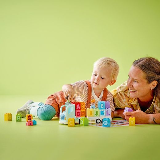 Грузовик с алфавитом LEGO DUPLO Town