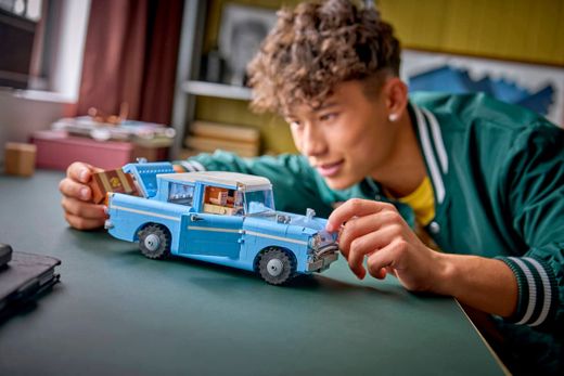Lego Harry Potter - Ford Anglia: Flyer Encantado