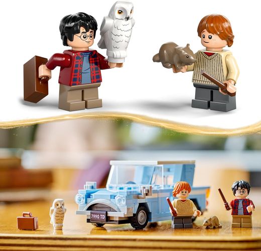 Lego Harry Potter Flying Ford Anglia!