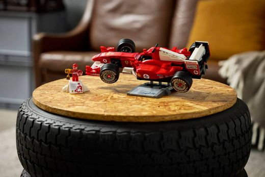 Ícones Lego - Ferrari F2004 e Michael Schumacher