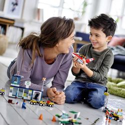 LEGO Juniors - Аэропорт Большого города