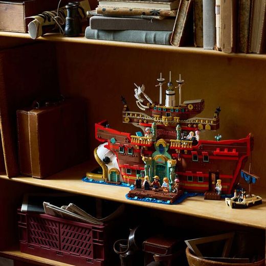 Плавучий ресторан Lego One Piece Baratie