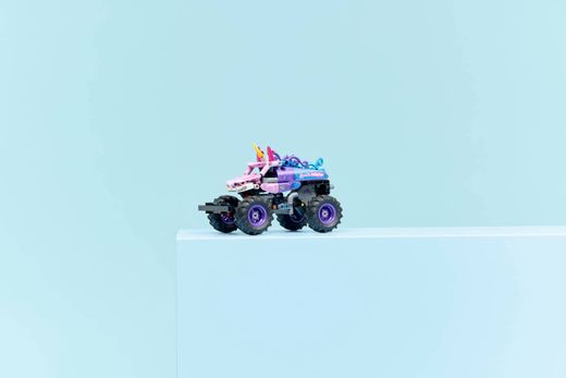 Lego Technic - Monster Jam™ Sparkle Smash™ with Manual Charging Motor
