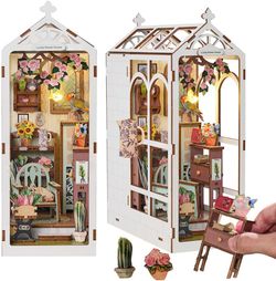 Maqueta Sujeta Libros Con Luz - Jardín Romántico - 24 cm. x 18 cm. x 8 cm.