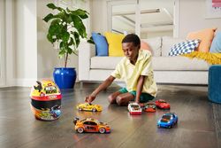 Metal Machines - Speed ​​Heroes Crie e Personalize Seu Veículo - Zuru