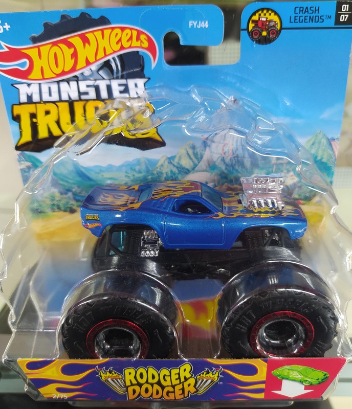 Conjunto com 5 Carrinhos Hot Wheels - Monster Trucks - Corvette