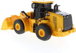Радиоуправляемый экскаватор-погрузчик CAT 1:35