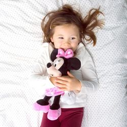 Peluche Disney - Minnie Mouse avec robe rose 25 cm