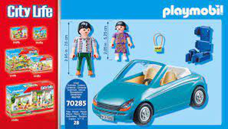 Playmobil City Life - Family with Car
