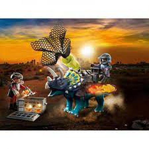 Playmobil Dinos - Бунт трицератопсов от Legendary Stones
