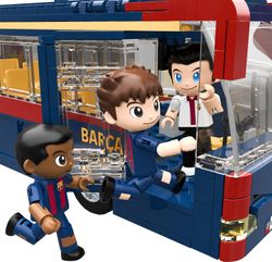 Jeu de construction de bus du FC Barcelone - 488 pièces, 28 cm. Comprend 3 figurines - Produit sous licence officielle - Neko Brands