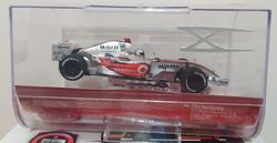 Vodafone McLAREN Mercedes MP4-22 DS - Scalextric